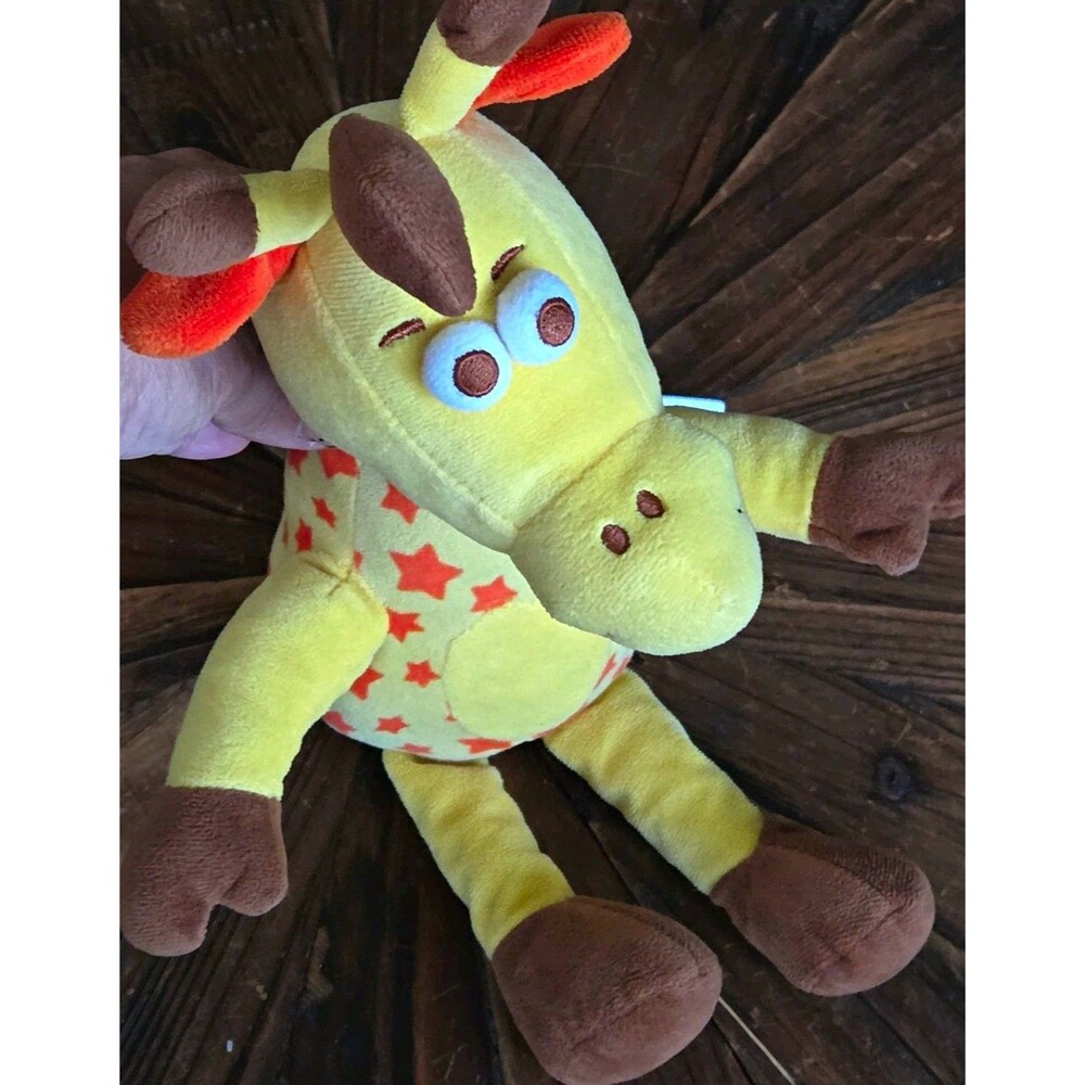 Toys "R" Us Geoffrey the Giraffe washable Plush Toy with red stars- 2023 Edition